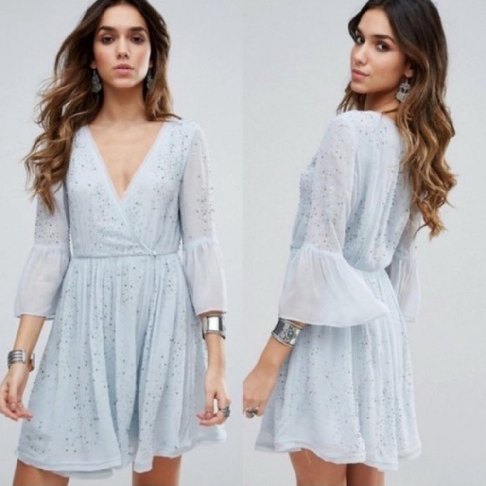 Free People winter solstice wrap mini dress size 4 NWT